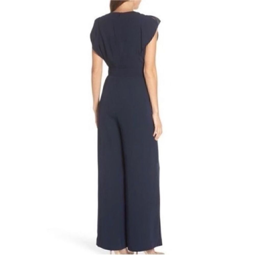 ELIZA J NWT Flutter Sleeve Crepe V Neck Wide Leg
Jumpsuit Navy Size 2 - Picture 5 of 12